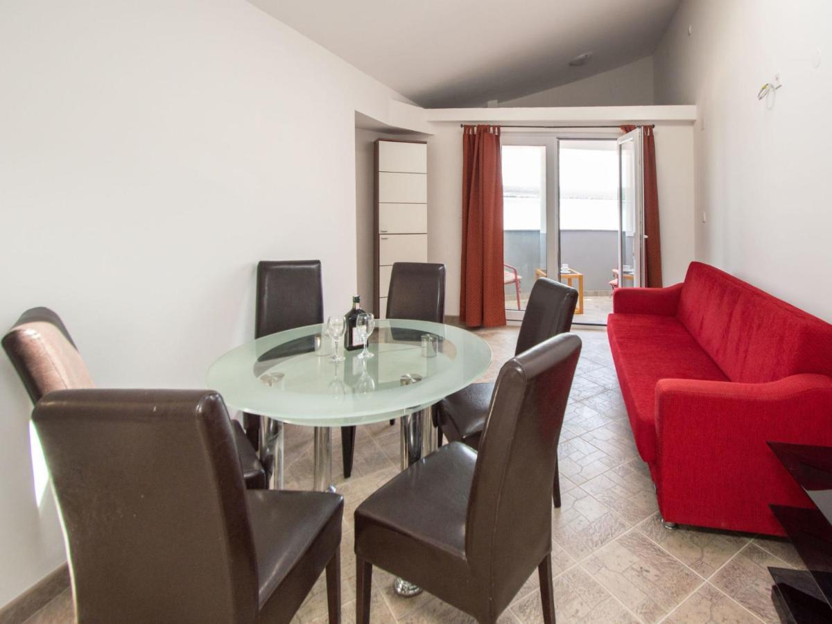 Apartment Ivana-4 By Interhome Raslina Zewnętrze zdjęcie
